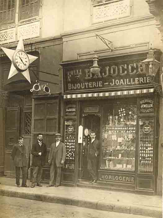 1900
